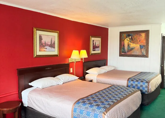 Gateway Hotel Sullivan